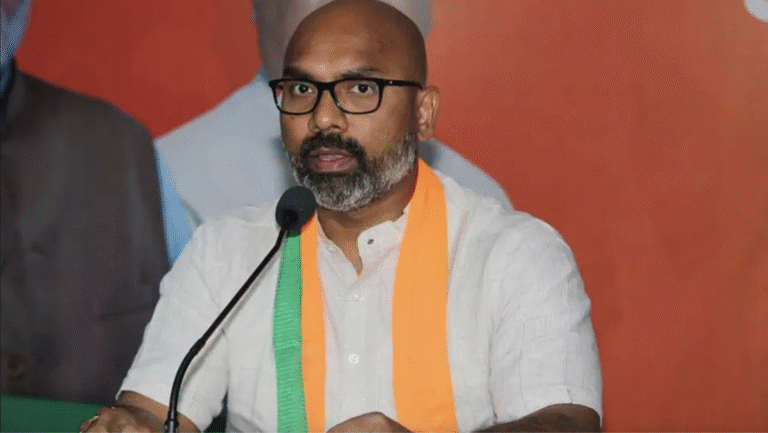 dharmapuri-arvind-shocking-reaction-on-vijayashanthi-joining-congress